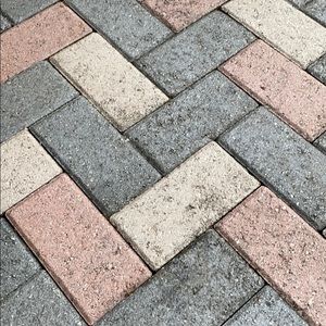 Meet your Posher, Luis